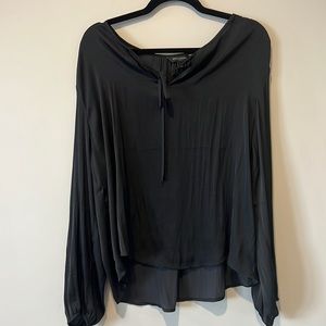 Banana Republic Poet Blouse. Silky, black Women’s size XL